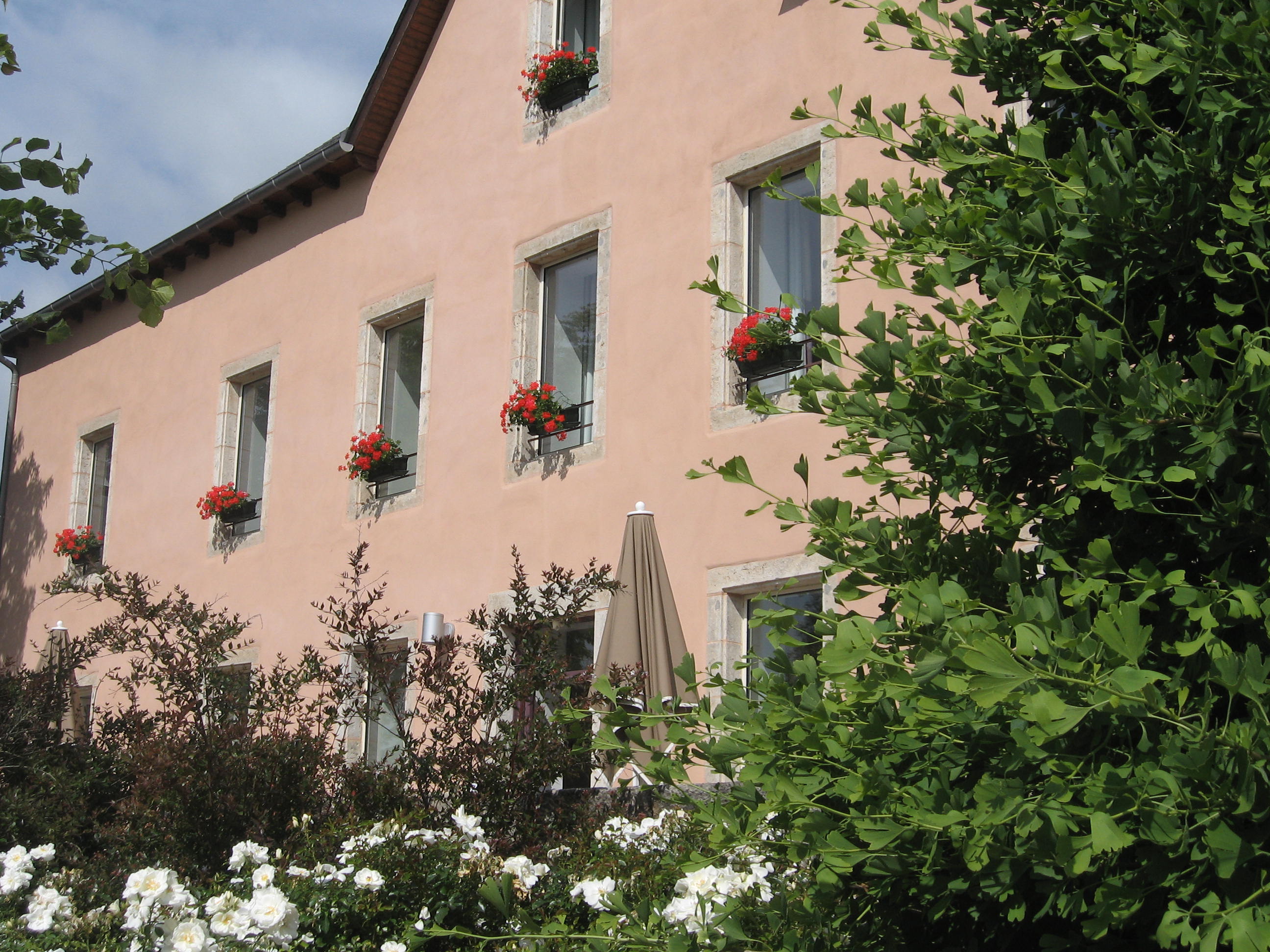 246-0004-hotel-de-la-ferme-de-bourran-rodez-4-toiles-aveyron