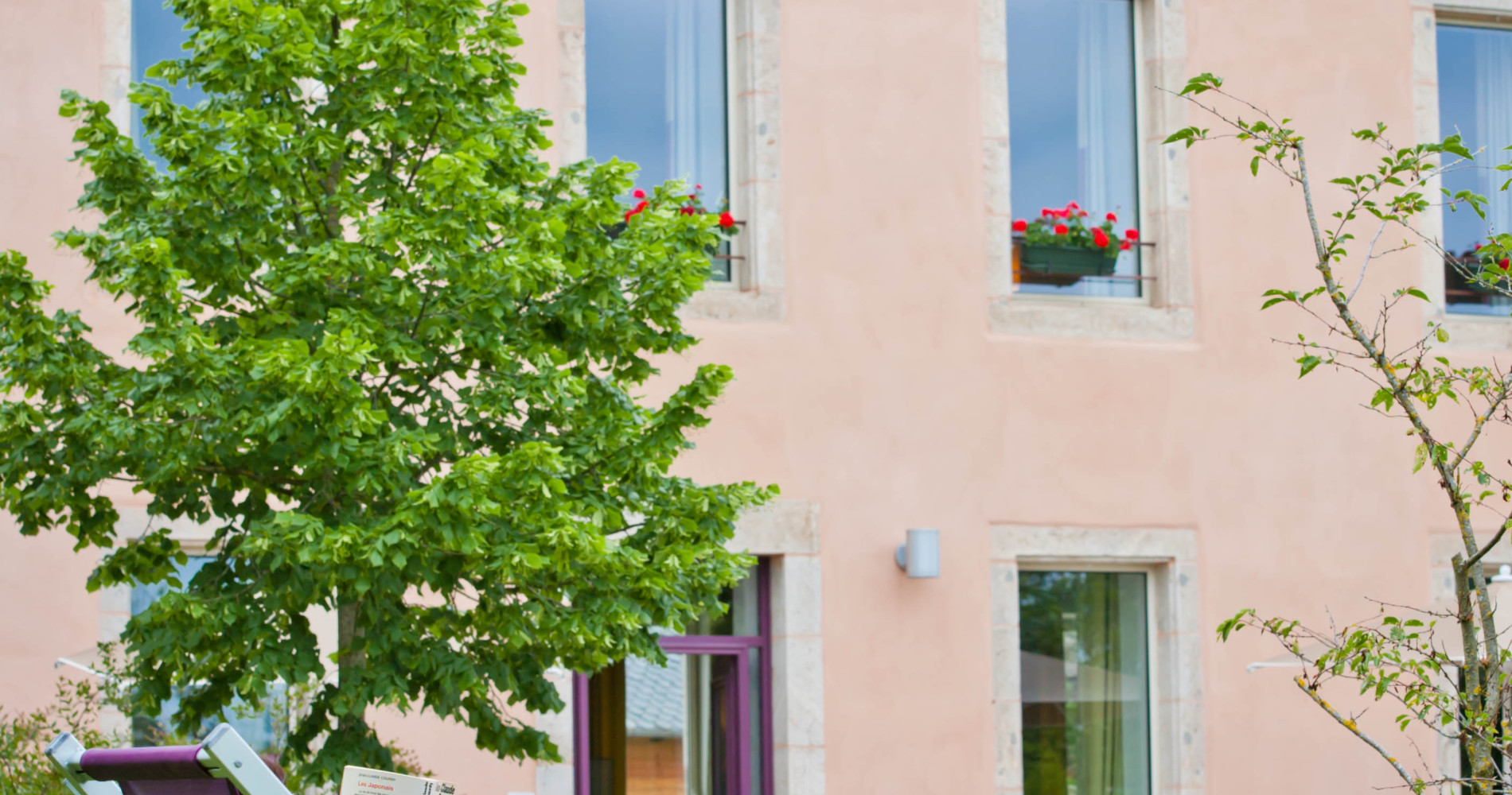 cocktail-printemps-Hôtel-La-ferme-de-Bourran-4-étoiles-Rodez-aveyron-Musée-Soulages-jardin-de-nuit